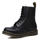 Klassische hochwertige Martin-Stiefel im britischen Stil