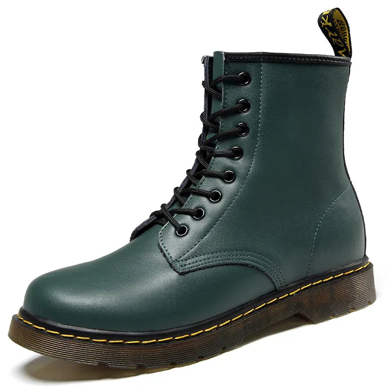 Klassische hochwertige Martin-Stiefel im britischen Stil