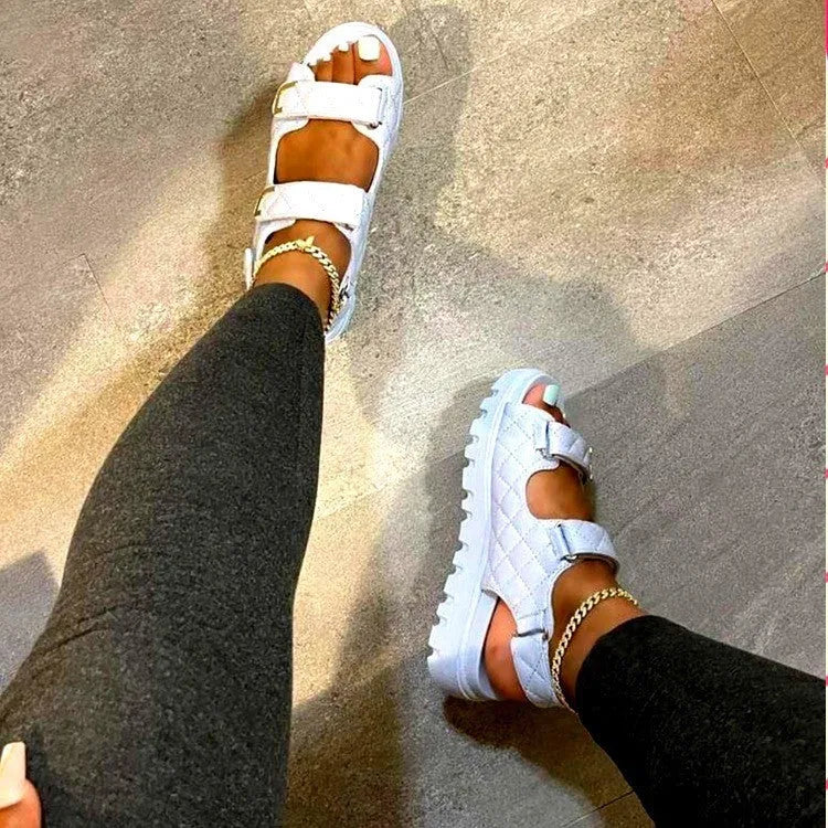 Damen-Sandalen mit Klettverschluss: Optimaler Komfort und unwiderstehlicher Stil