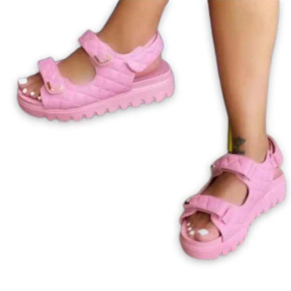 Damen-Sandalen mit Klettverschluss: Optimaler Komfort und unwiderstehlicher Stil