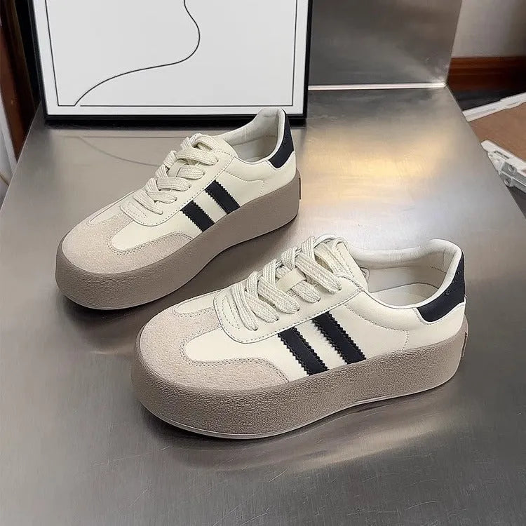 Vintage Sneaker für Damen: Entdecken Sie den unwiderstehlichen Retro-Look!